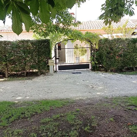 Le Clos Des Compromis Torsac Exterior photo