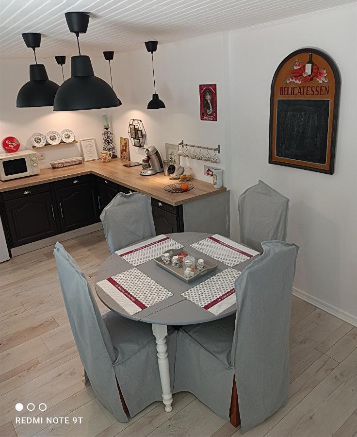 Le Clos Des Compromis Holiday home